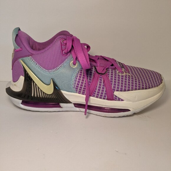 Nike Lebron Witness 7 Fuschia Dream Basketball Shoe Men's size 6.5 Women's 8.5 - Picture 1 of 7